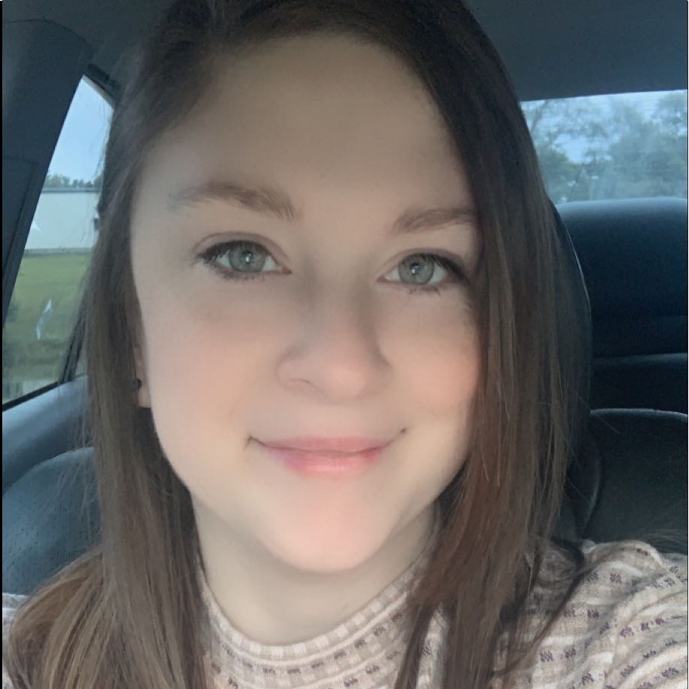 Meet your Posher, Kylee